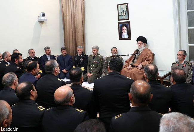 Ayatollah Khamenei receives a group of Iran’s Navy commanders