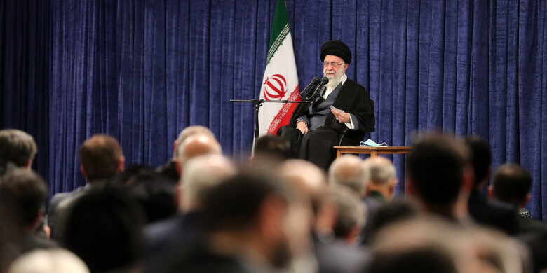 The Supreme Leader of the Islamic Revolution in a Ramadan meeting with officials and agents of the system