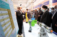 بازدید رهبر انقلاب اسلامی از نمایشگاه توانمندی‌های تولید داخلی