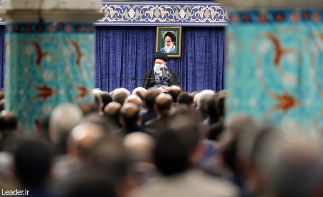 Ayatollah Khamenei's Meeting with Producers, Entrepreneurs, and Those Active in Knowledge-Based Businesses