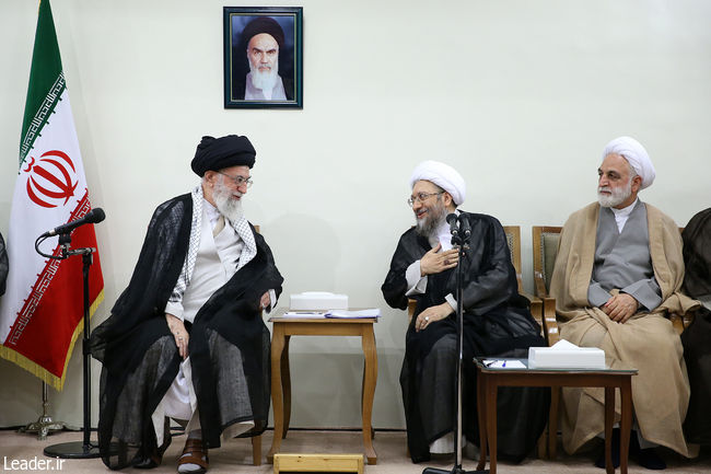 Ayatollah Khamenei receives Judiciary chief and officials.