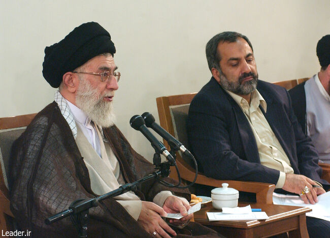 In a message, the Leader of the Islamic Republic offered his condolences on the passing of the late learned and revolutionary scholar Dr Emad Afrough.