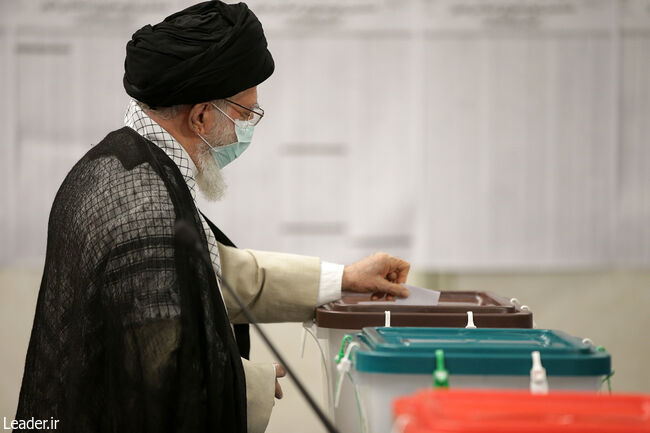 ท่านผู้นำสูงสุดการปฏิวัติอิสลาม ได้เข้าร่วมในการลงคะแนนเสียงเลือกตั้ง ณ หน่วยเลือกตั้งเคลื่อนที่หมายเลขที่ 110
